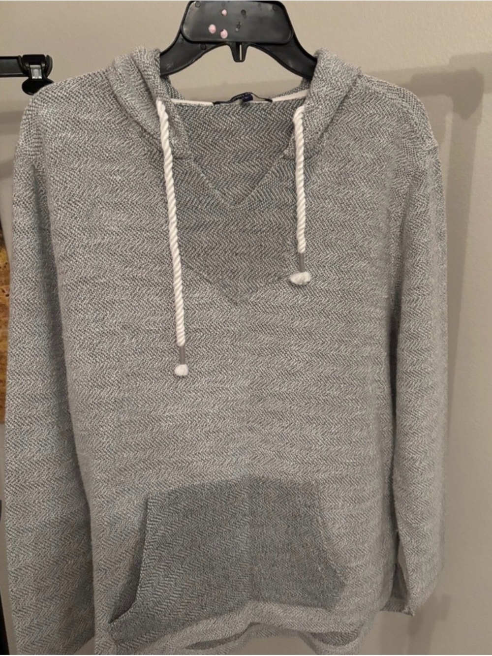Ocean Drive grey sweater with hood